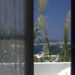 Konukevi Angela's Mykonos Town